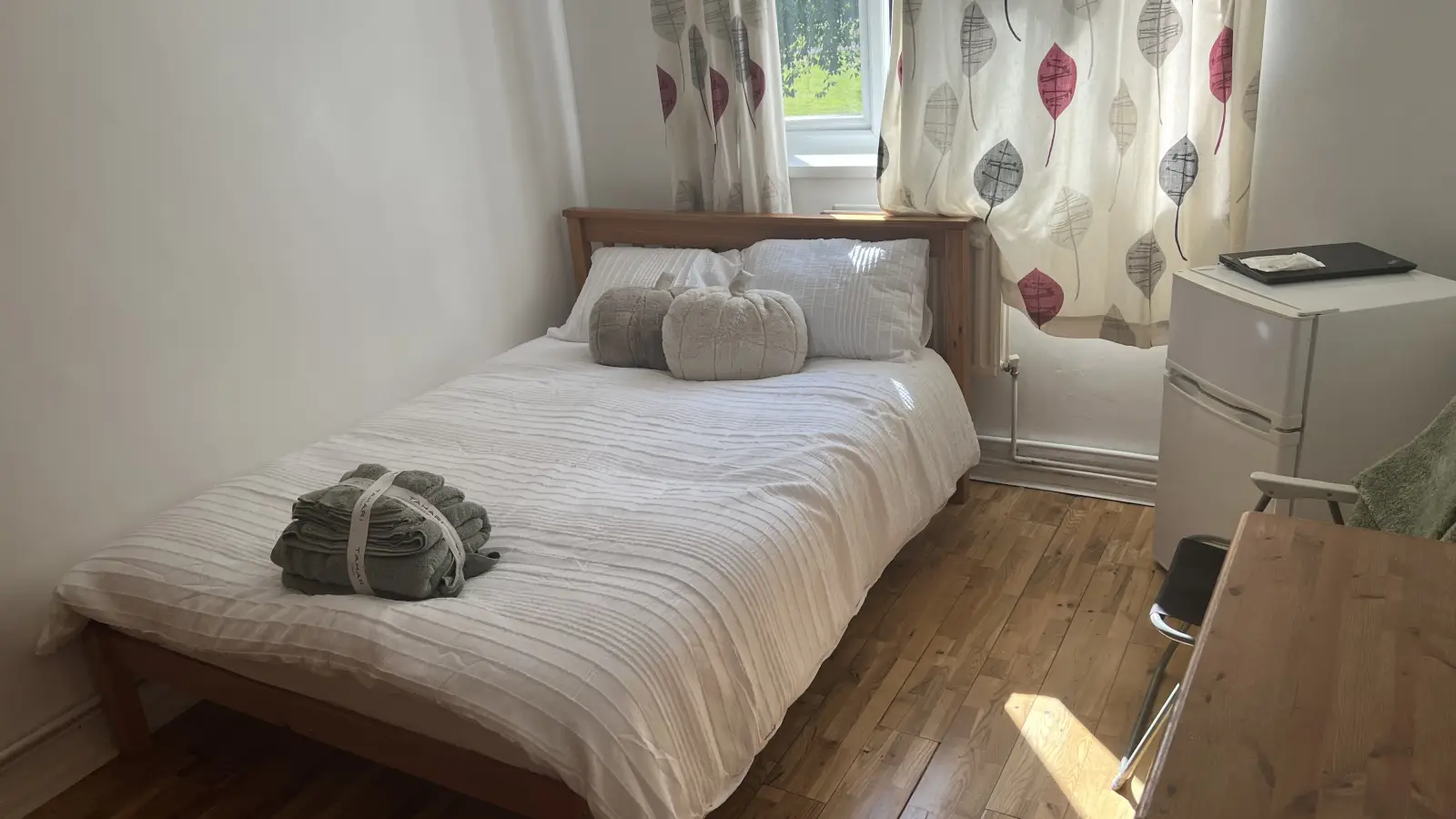 Flat Whitnell Way in Greater London