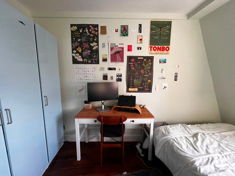 Room Temple Street in Greater London