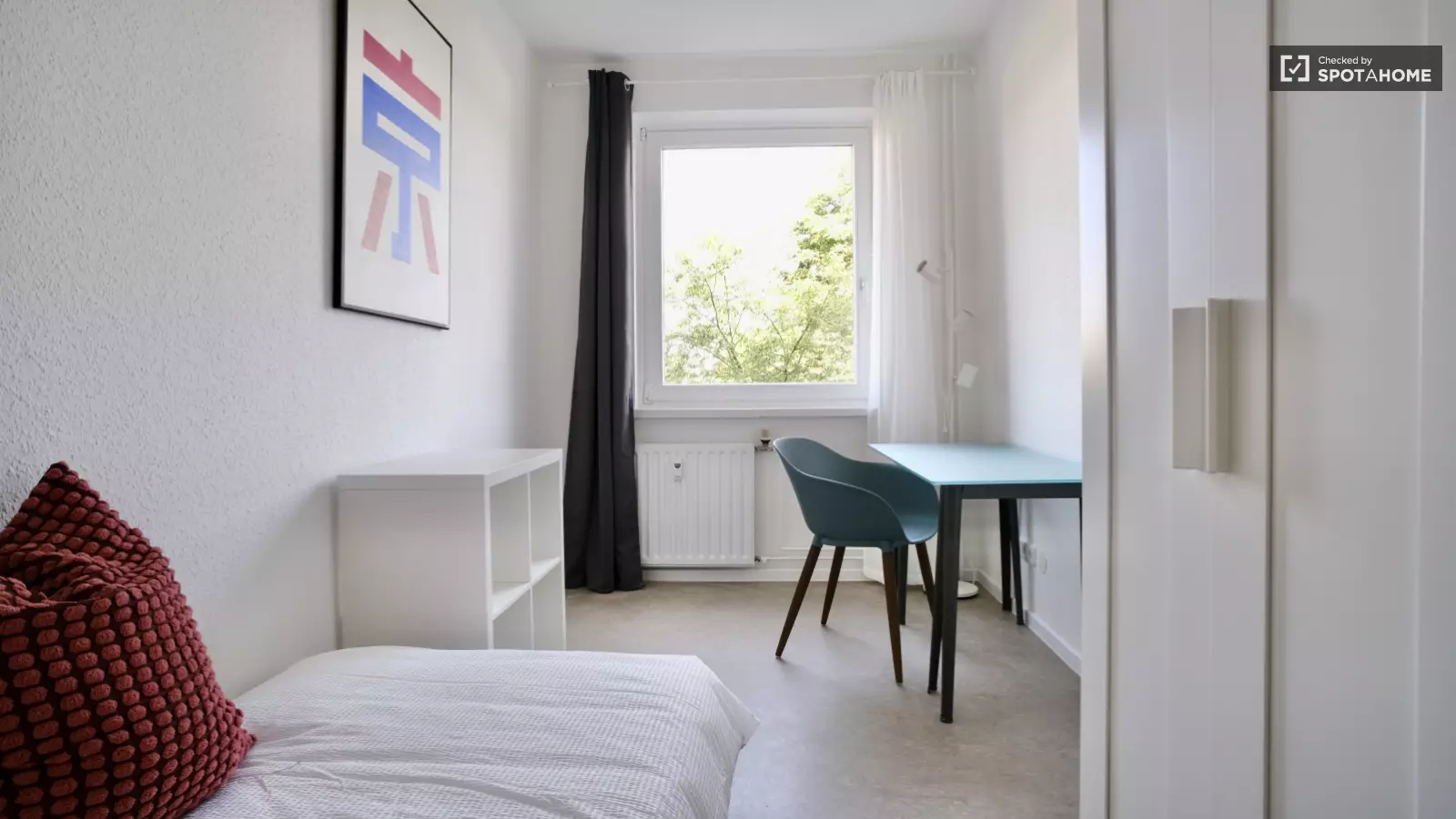 Wohnung Antwerpener Straße in Berlin