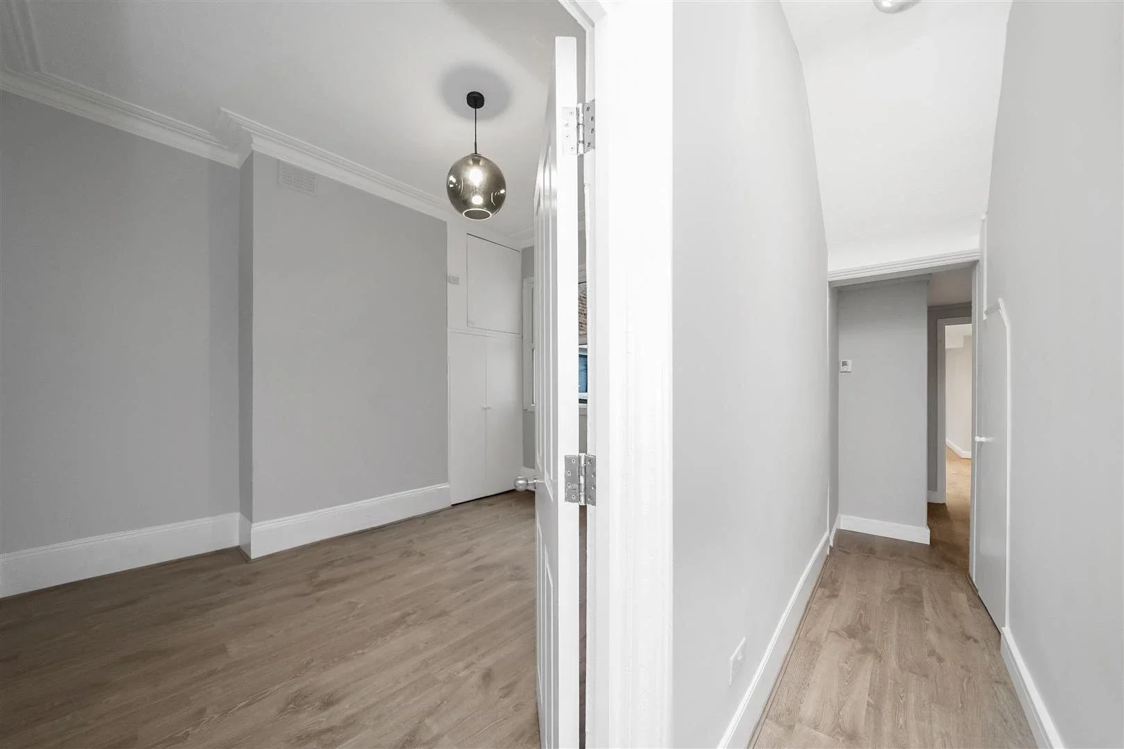 Flat Whittington Road in Greater London