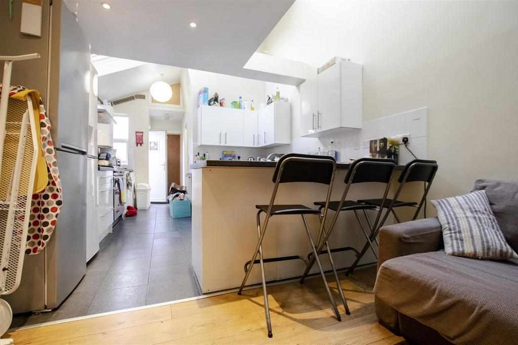 Flat Heeley Road in Birmingham