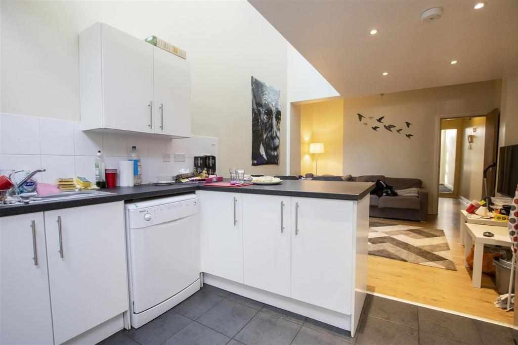 Flat Heeley Road in Birmingham