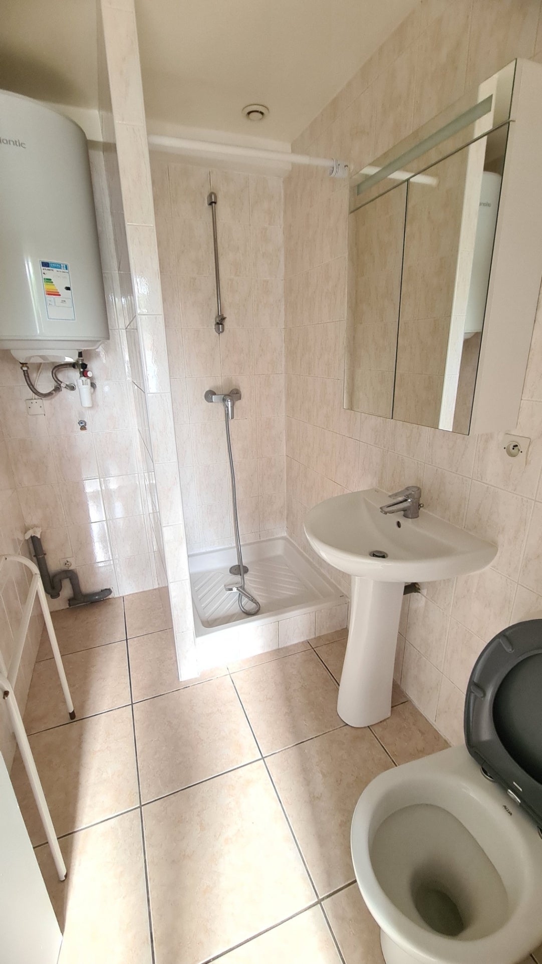 Room Rue des Casseaux in Villebon-sur-Yvette