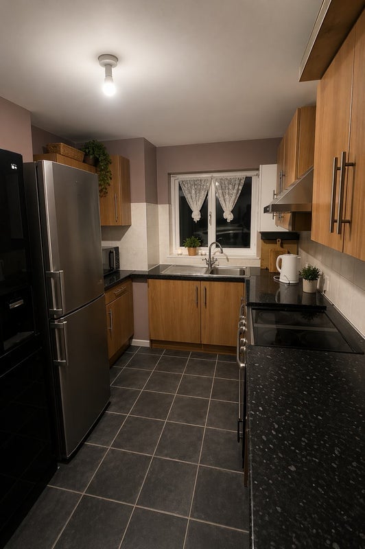 Room Fennell Street in Greater London