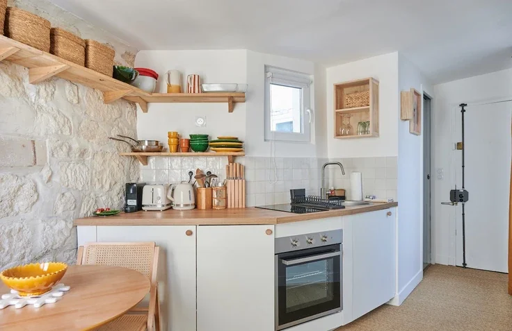 Appartement Rue de Calais à Paris