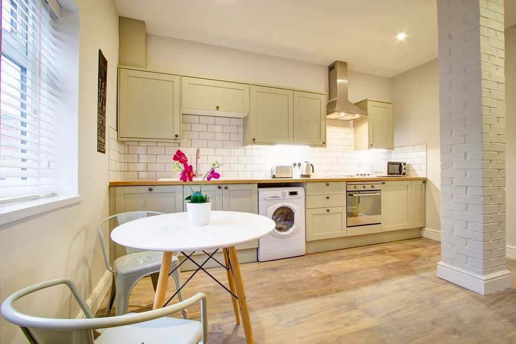 Flat Charleston House in Nottingham