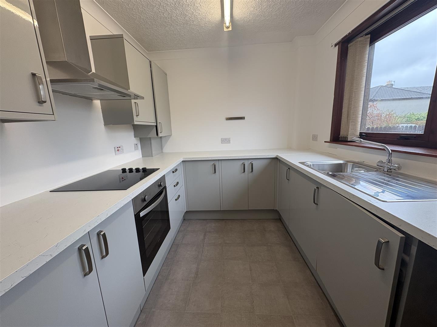 Flat Murrayshall Road in Scone