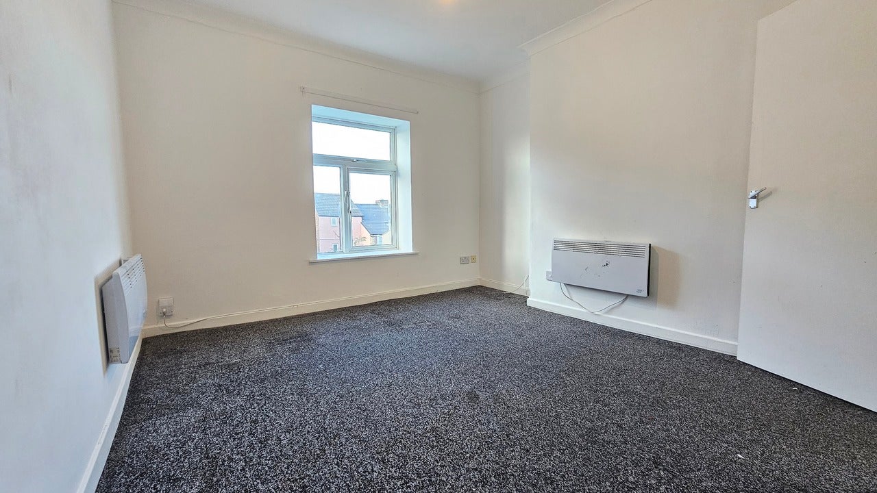 Flat Ullswater Street in Liverpool