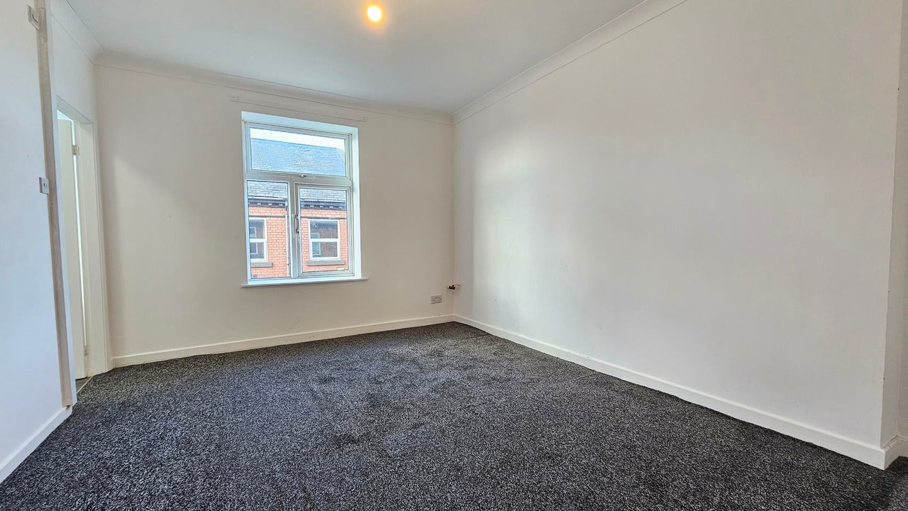 Flat Ullswater Street in Liverpool