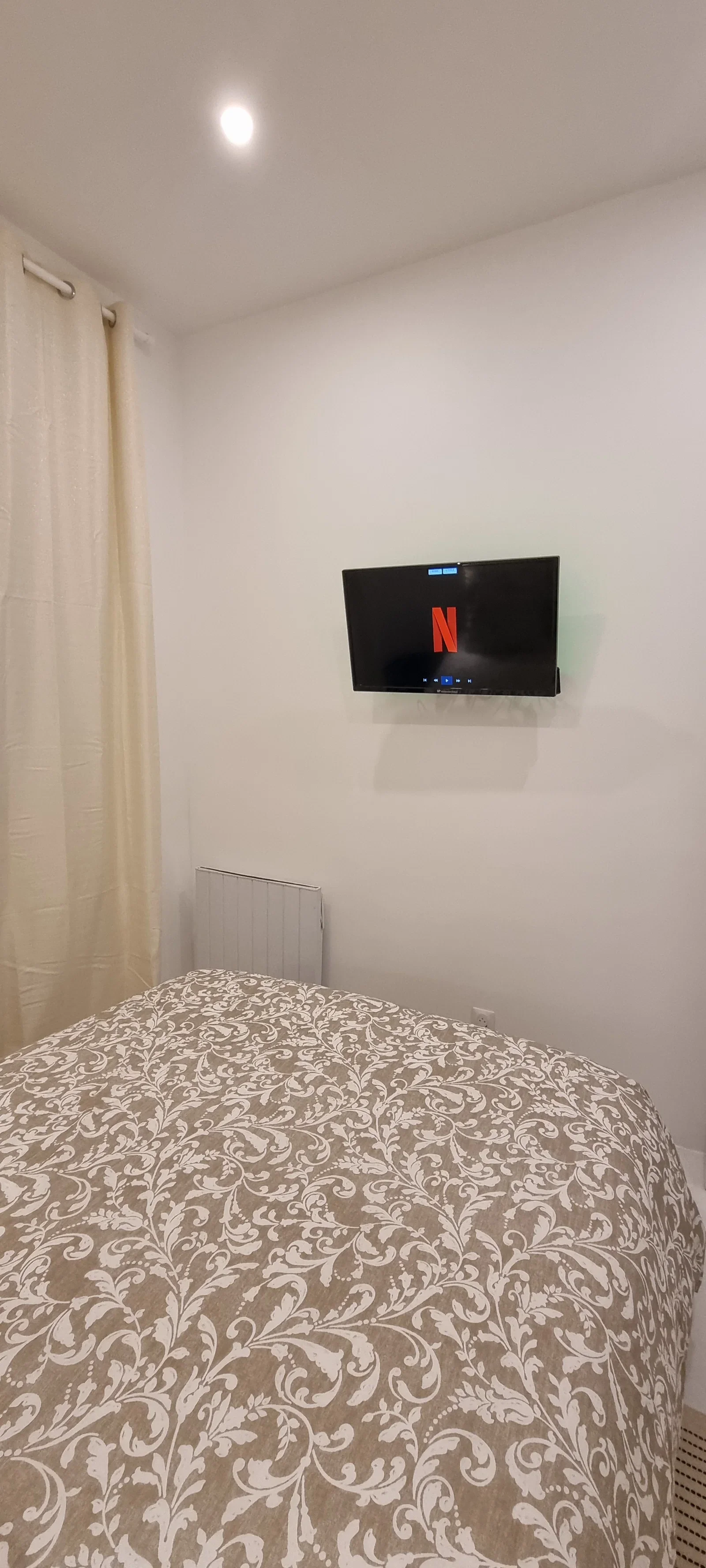 Chambre Rue de Gravelle à Paris