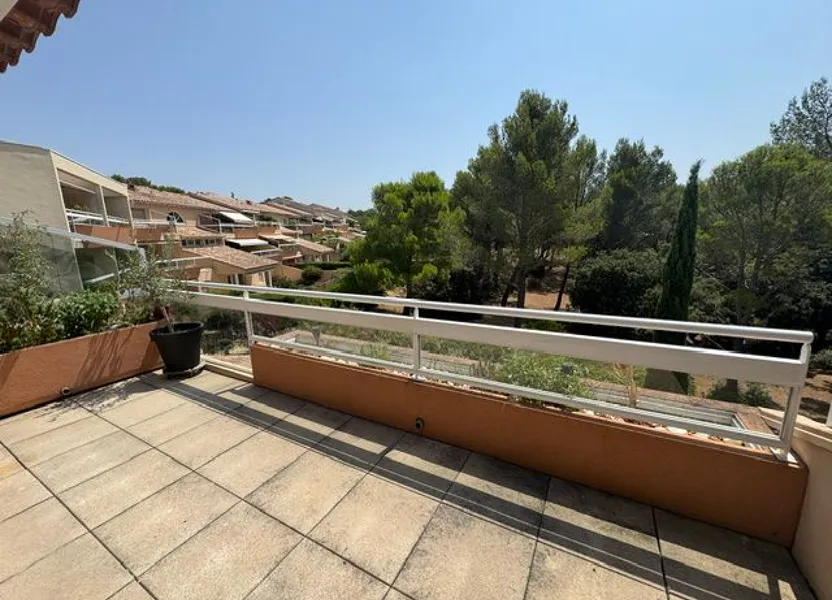 Appartement Allée des Romarins à Villeneuve-lès-Avignon