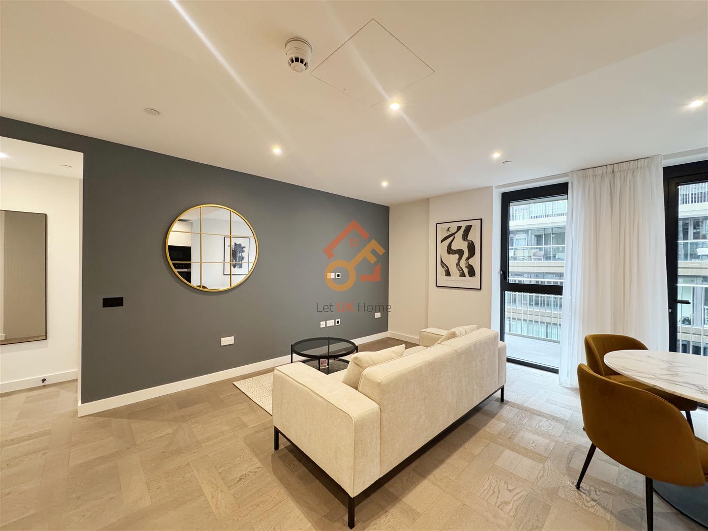 Flat Pennington Quay Walk in Greater London