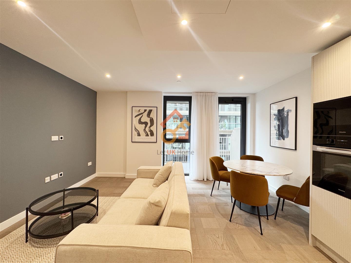 Flat Pennington Quay Walk in Greater London