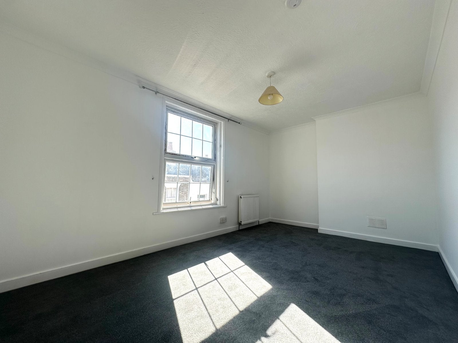 Flat Abbots Hill in Thanet