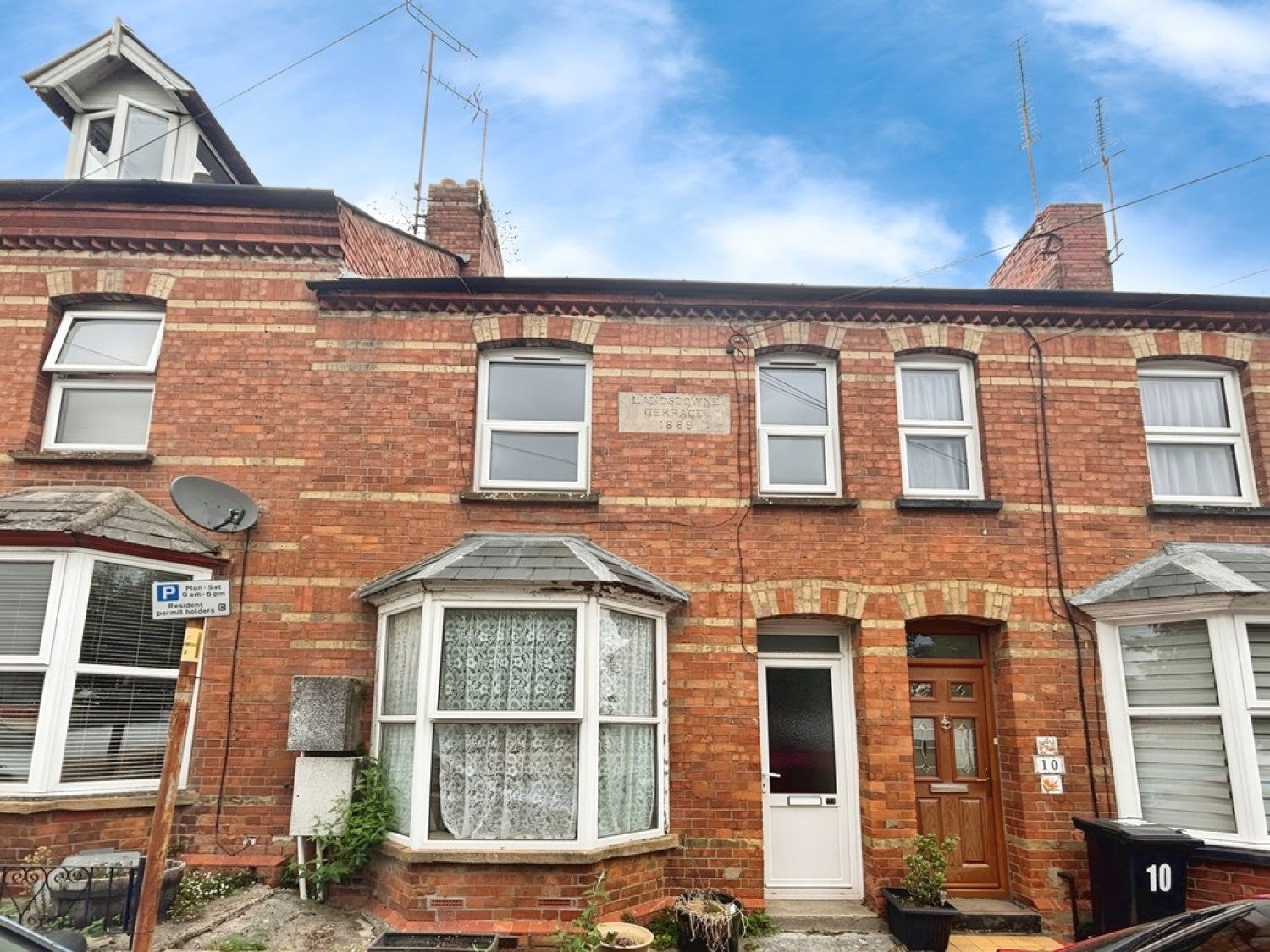 Flat Vicarage Walk in Yeovil