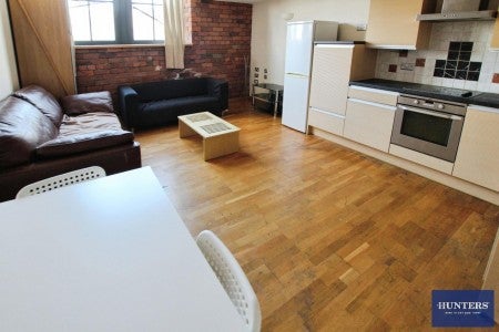 Flat Boldshay Street in Bradford