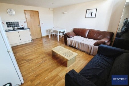 Flat Boldshay Street in Bradford