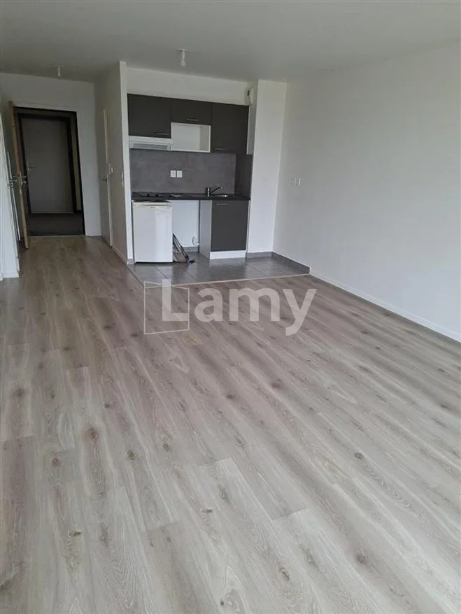 Flat Rue Lucie Aubrac in Saint-Herblain