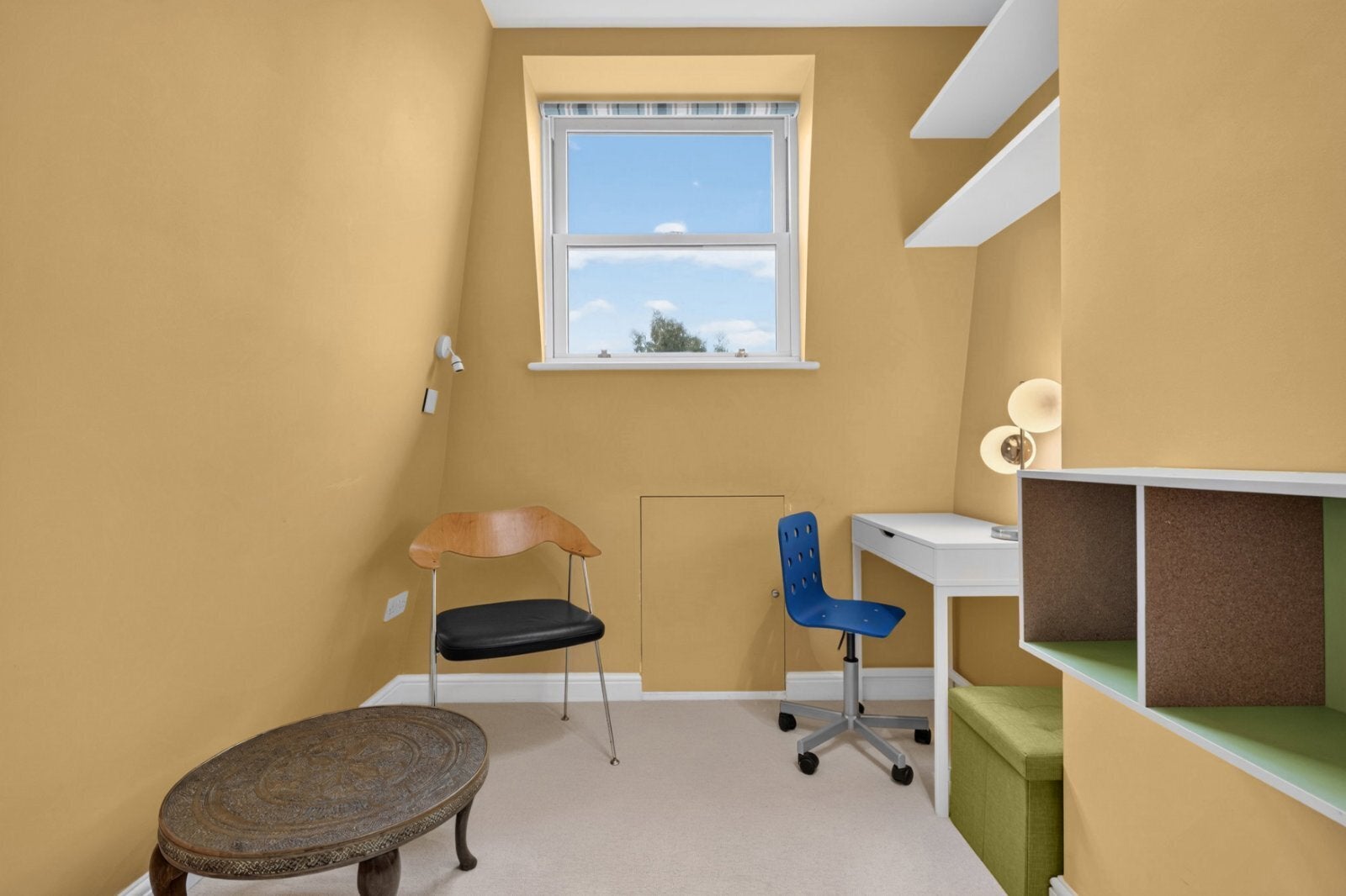 Flat Trentham Street in Greater London