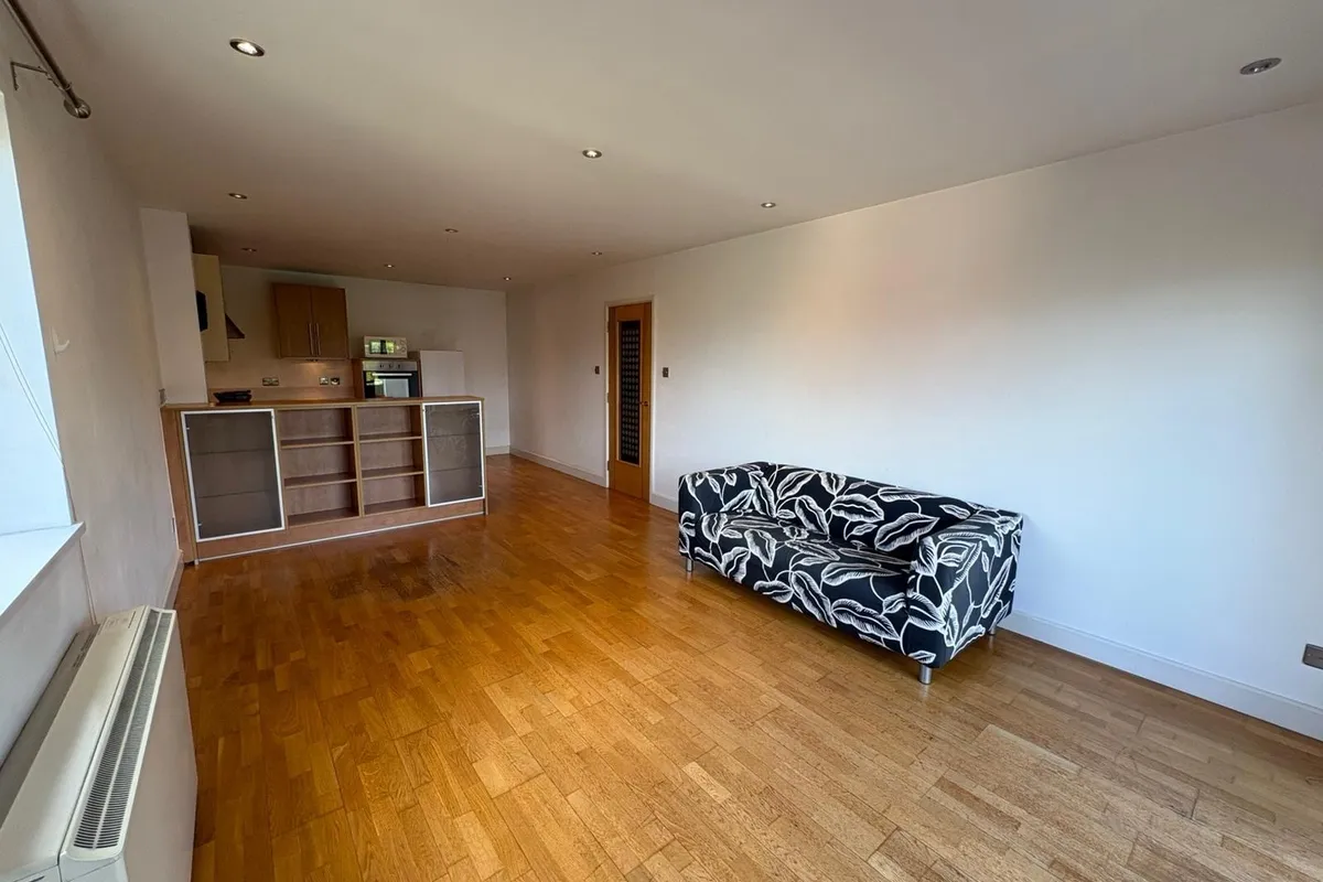 Flat Henke Court in Cardiff