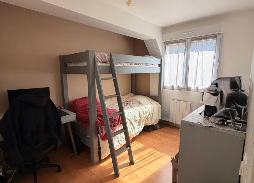 Flat Rue du Beau Site in Yerres