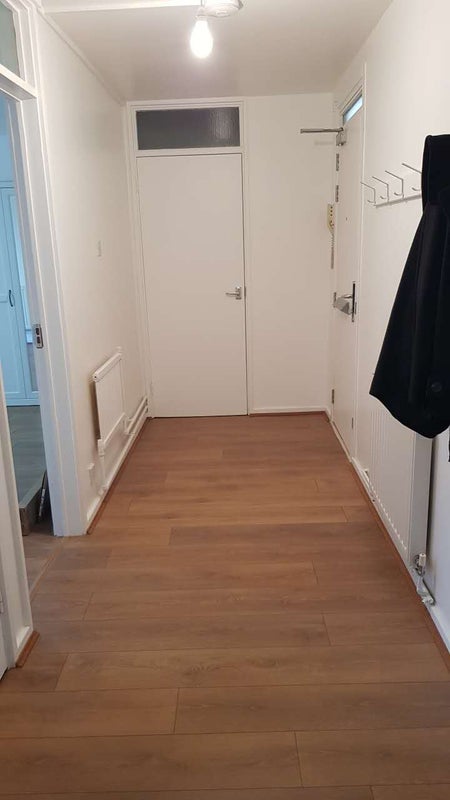 Room Donegal Street in Greater London