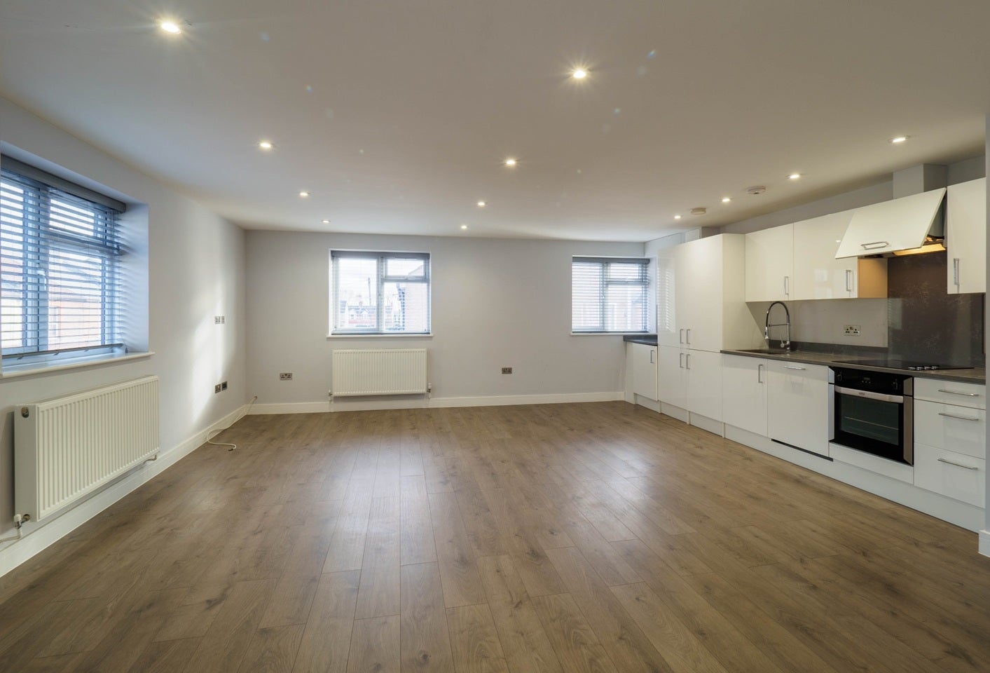 Flat St Albans Road in Watford