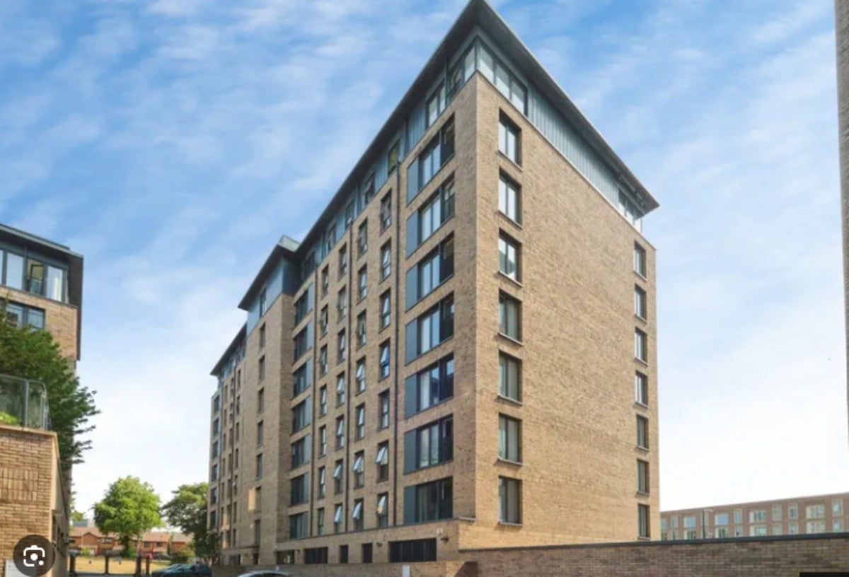 Flat Lexington Gardens in Nottingham