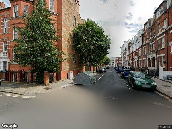Flat Gledstanes Road in Greater London