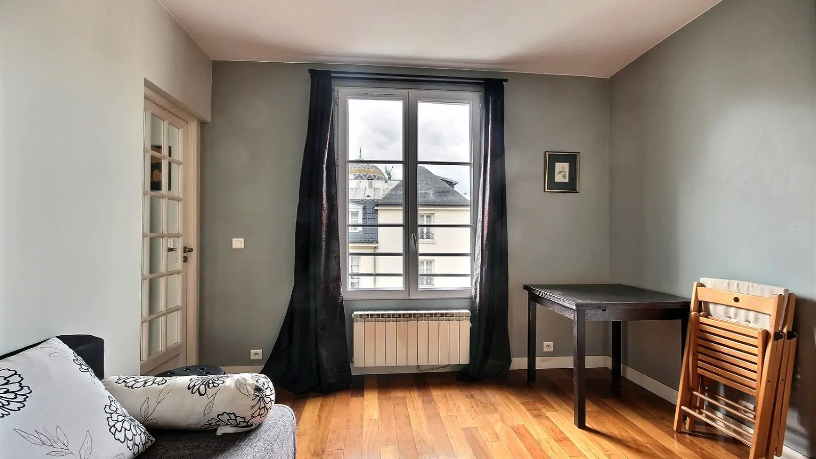 Flat Rue du Cherche-Midi in Paris