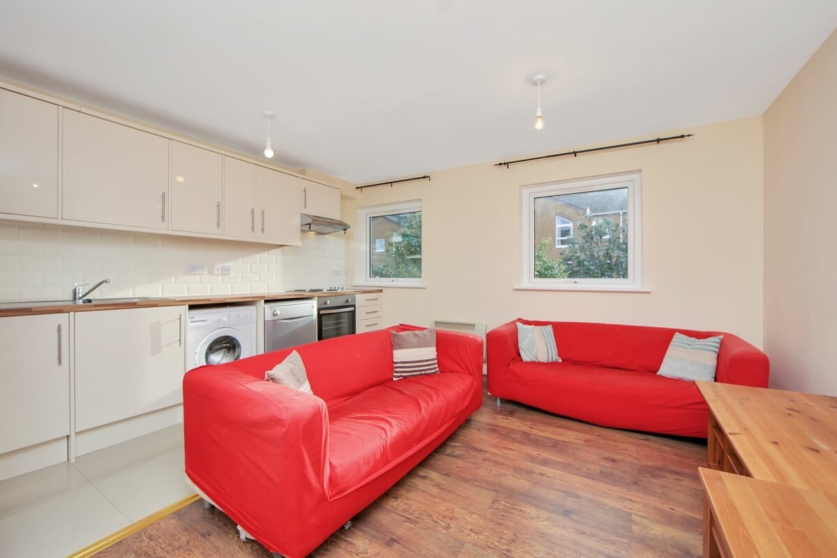 House Cyclops Mews in Greater London
