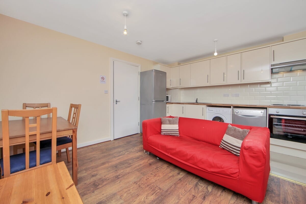 House Cyclops Mews in Greater London