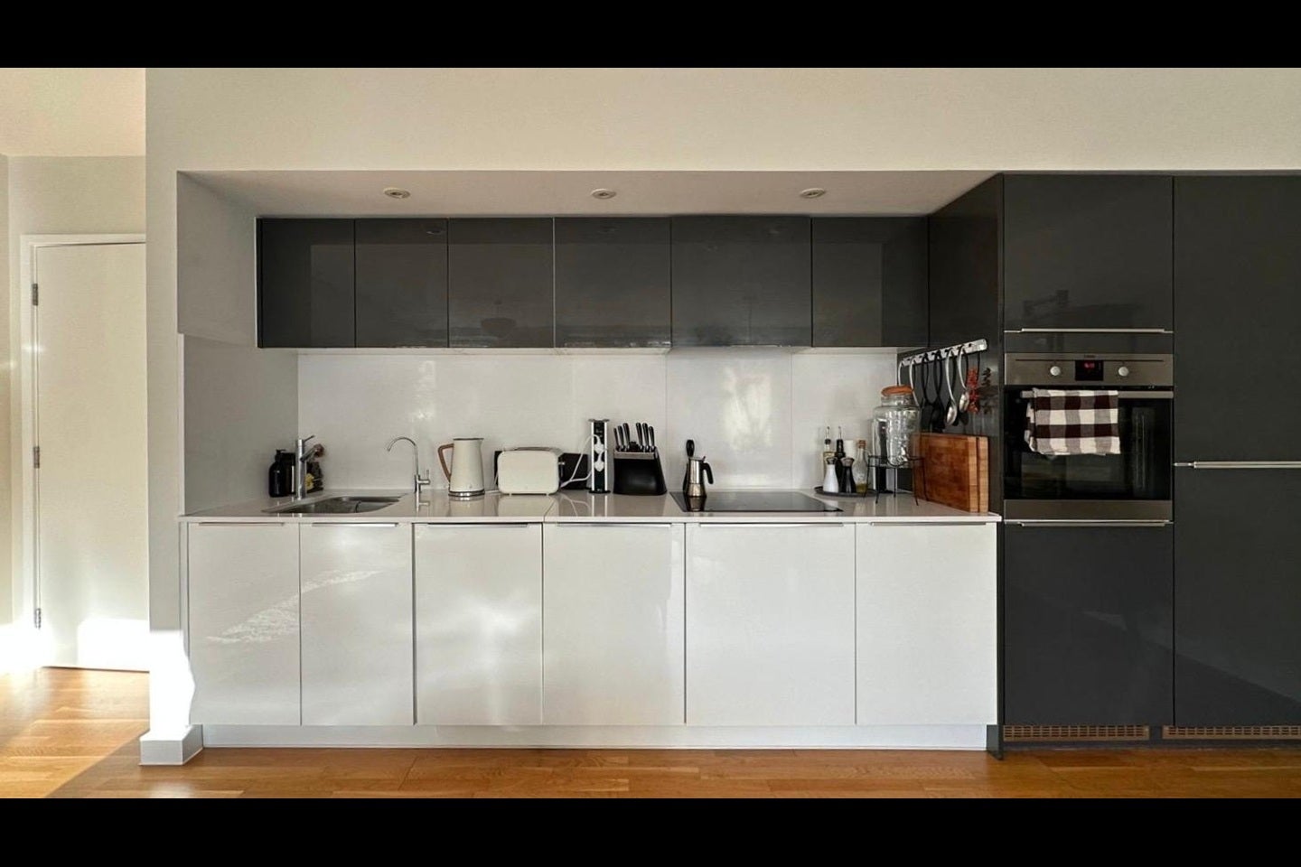 Flat Bathurst Square in Greater London