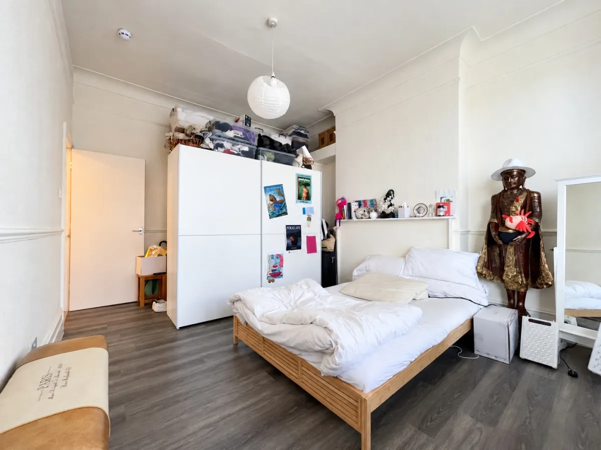 Flat Fortess Road in Greater London