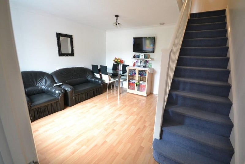 Room Dingle Gardens in Greater London