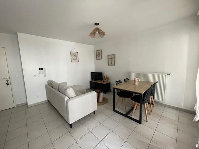 Appartement Rue Aimé Césaire à Décines-Charpieu