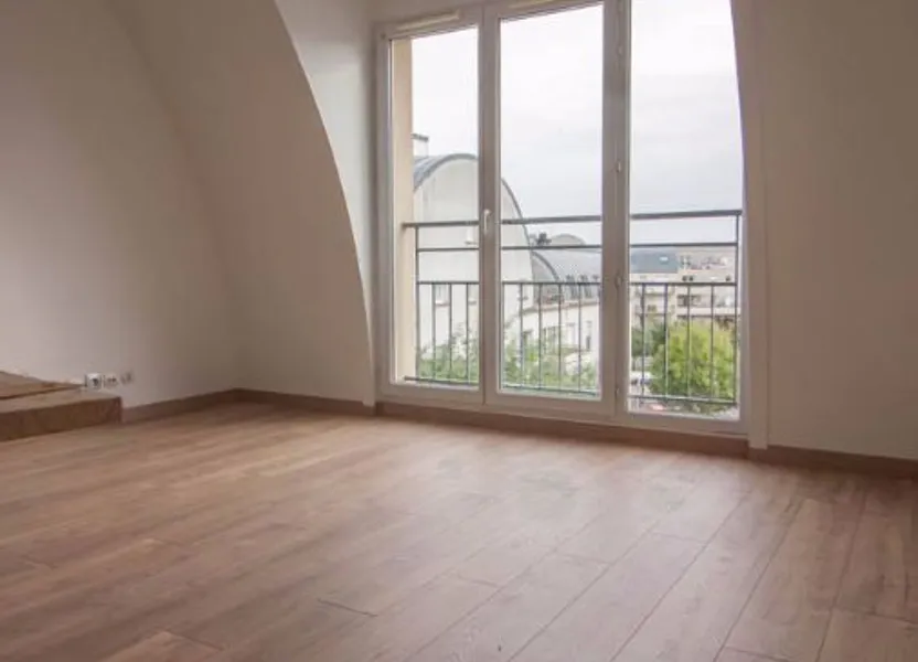 Flat Rue des Astres Beiges in Cergy