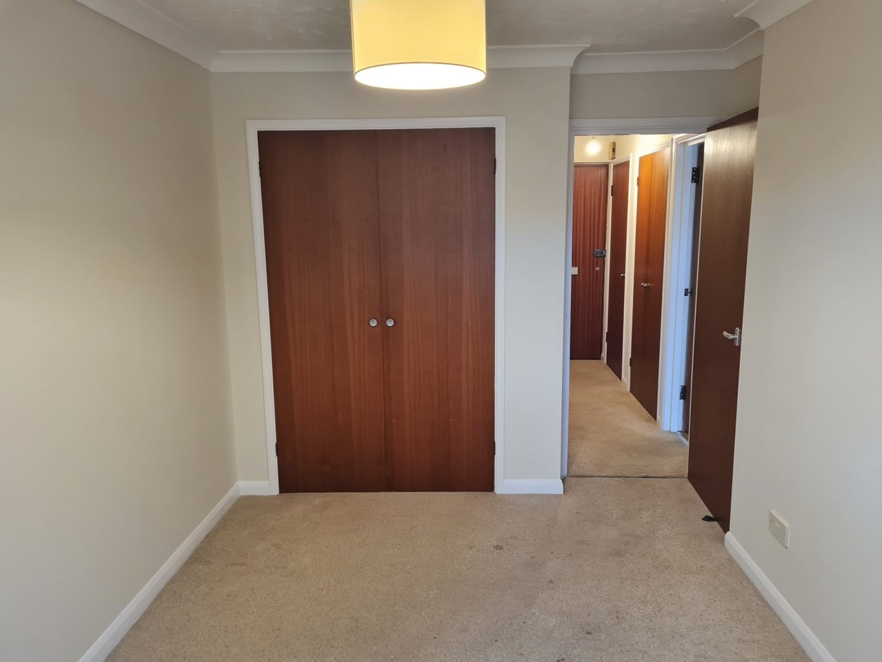 Flat Kingston Road in Borough of Spelthorne