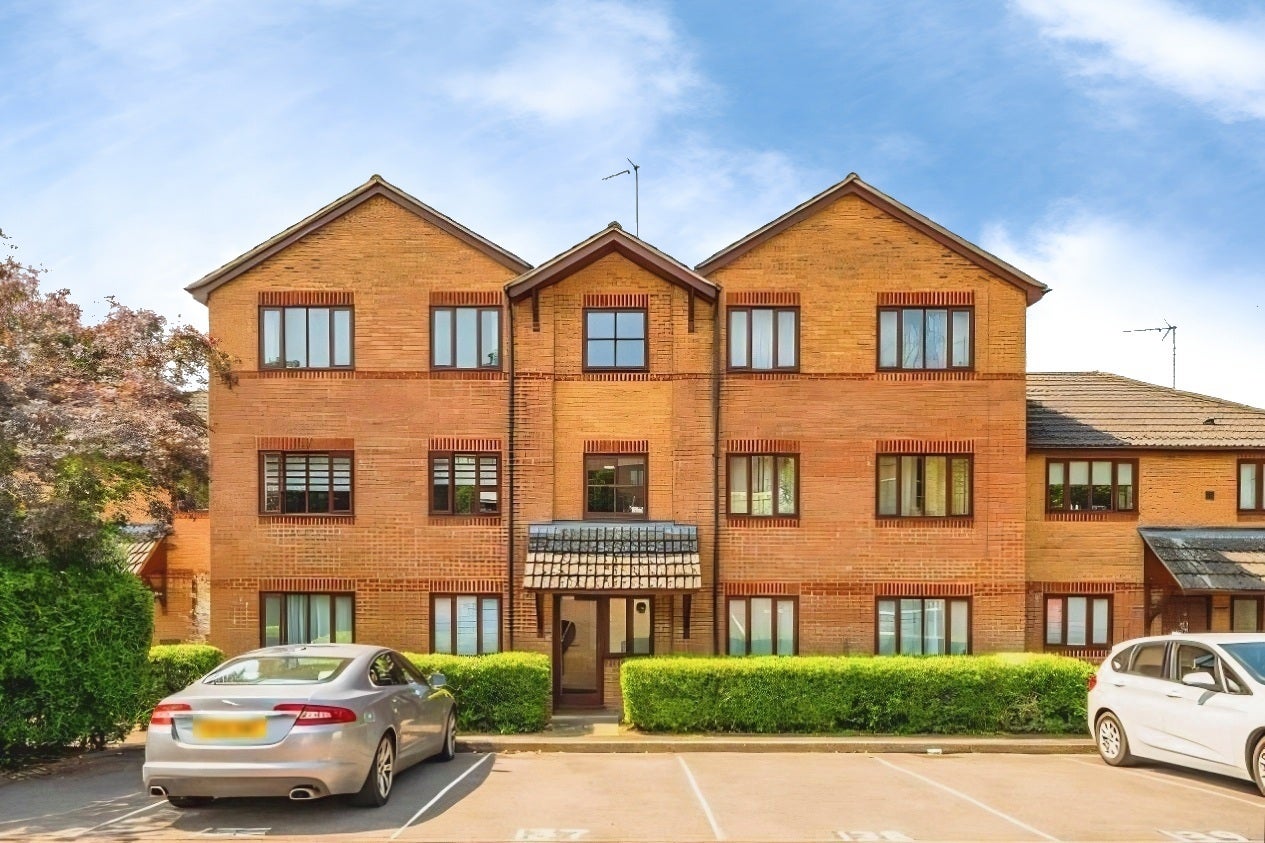 Flat Parklands in Cherwell District