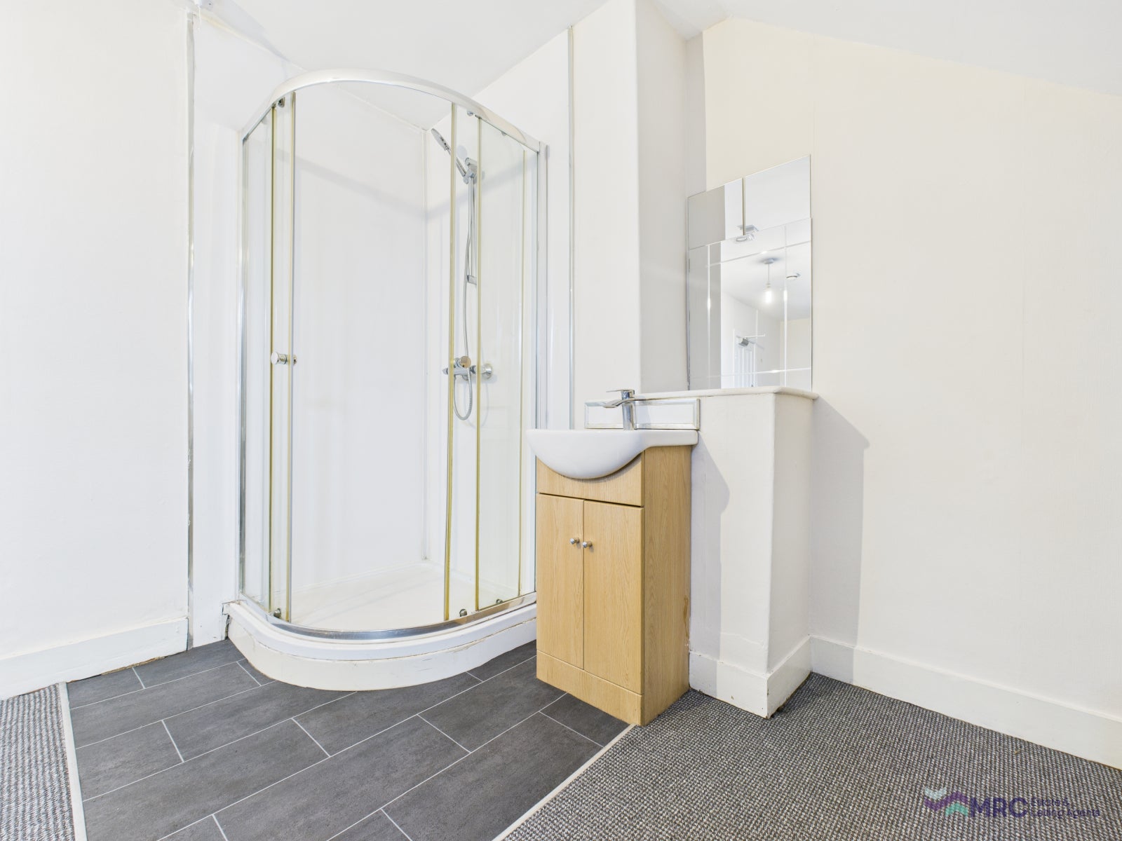 Room Harley Street in Hull