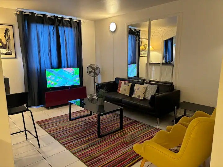 Flat Rue du Général Audran in Courbevoie