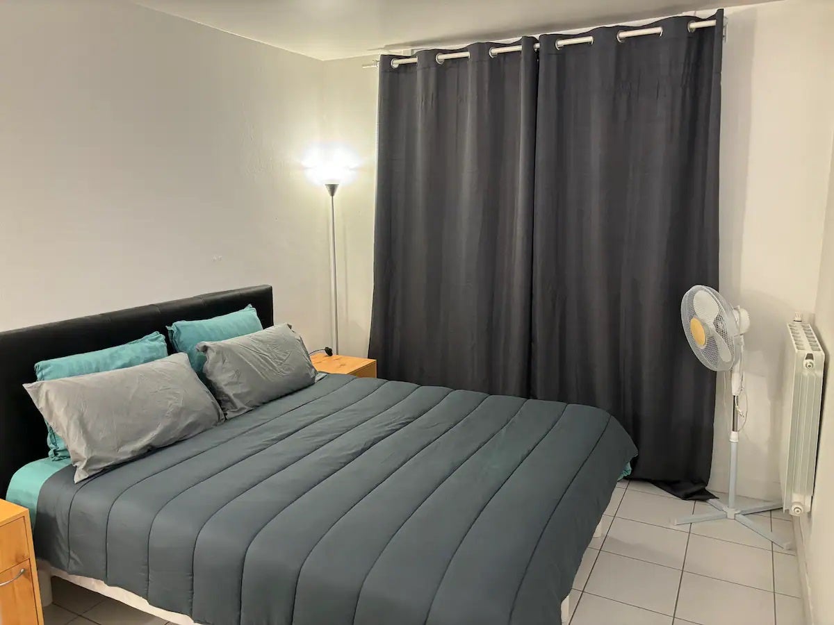 Flat Rue du Général Audran in Courbevoie