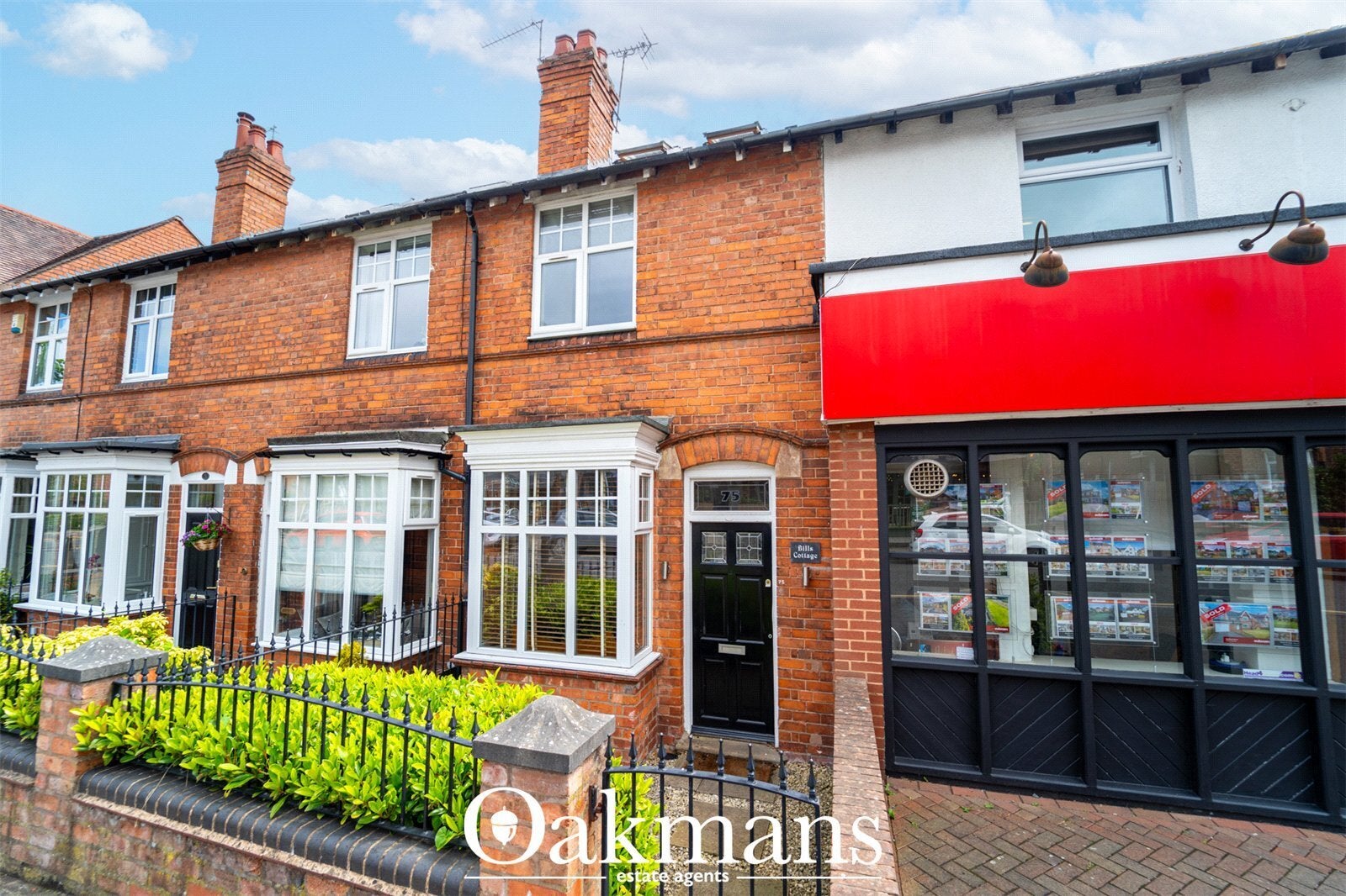 Flat Hewell Road in Bromsgrove
