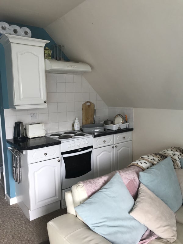 Room Bath Road in Saltford
