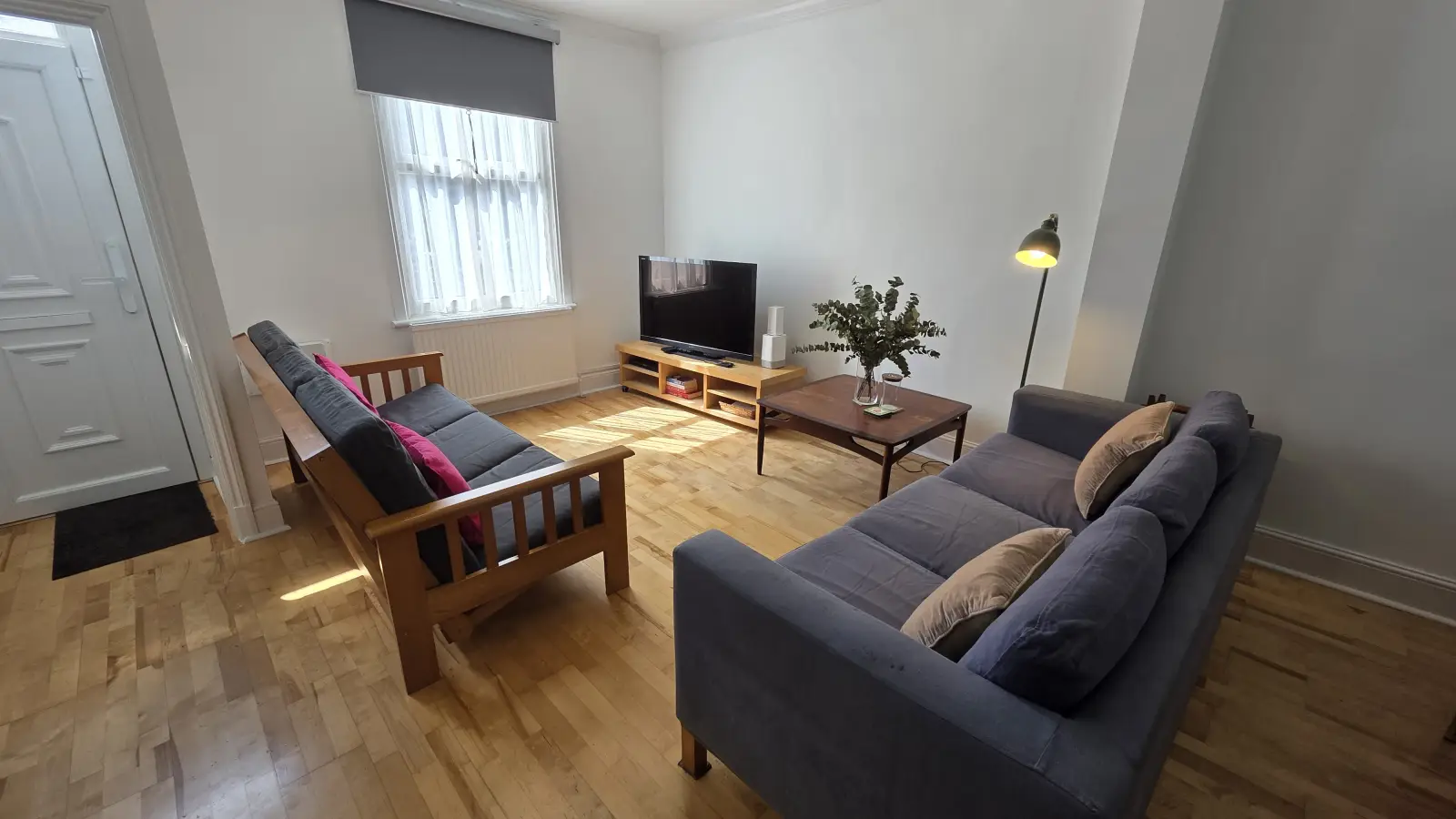Flat Wesley Avenue in Greater London