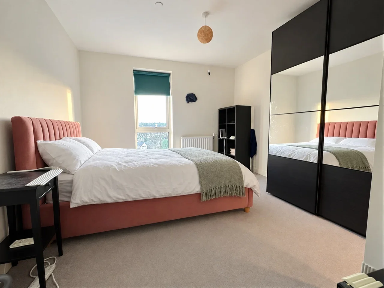 Flat Hampden Road in Greater London