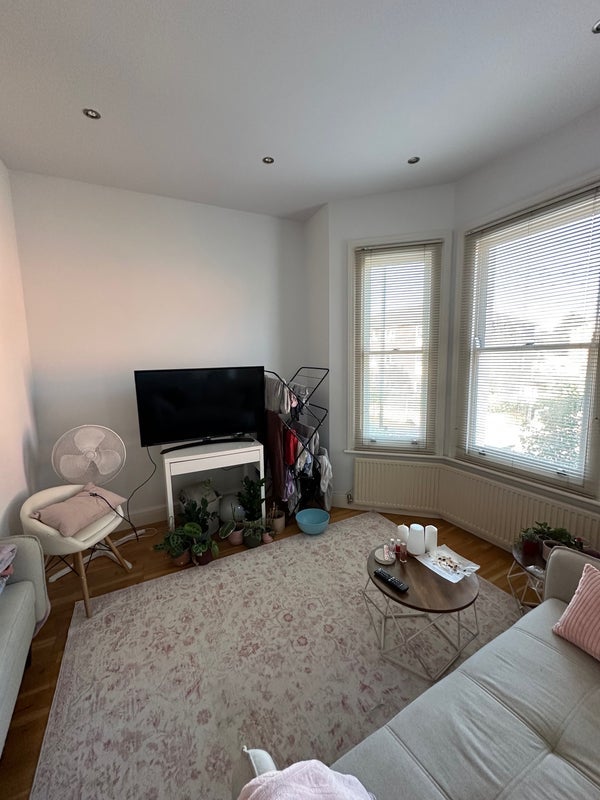 Room Southfield Road in Greater London