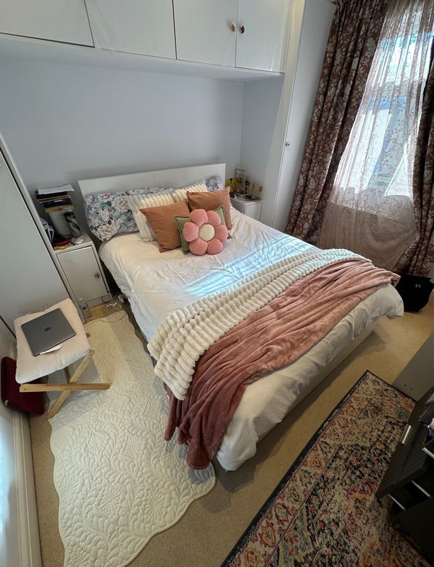 Room Southfield Road in Greater London