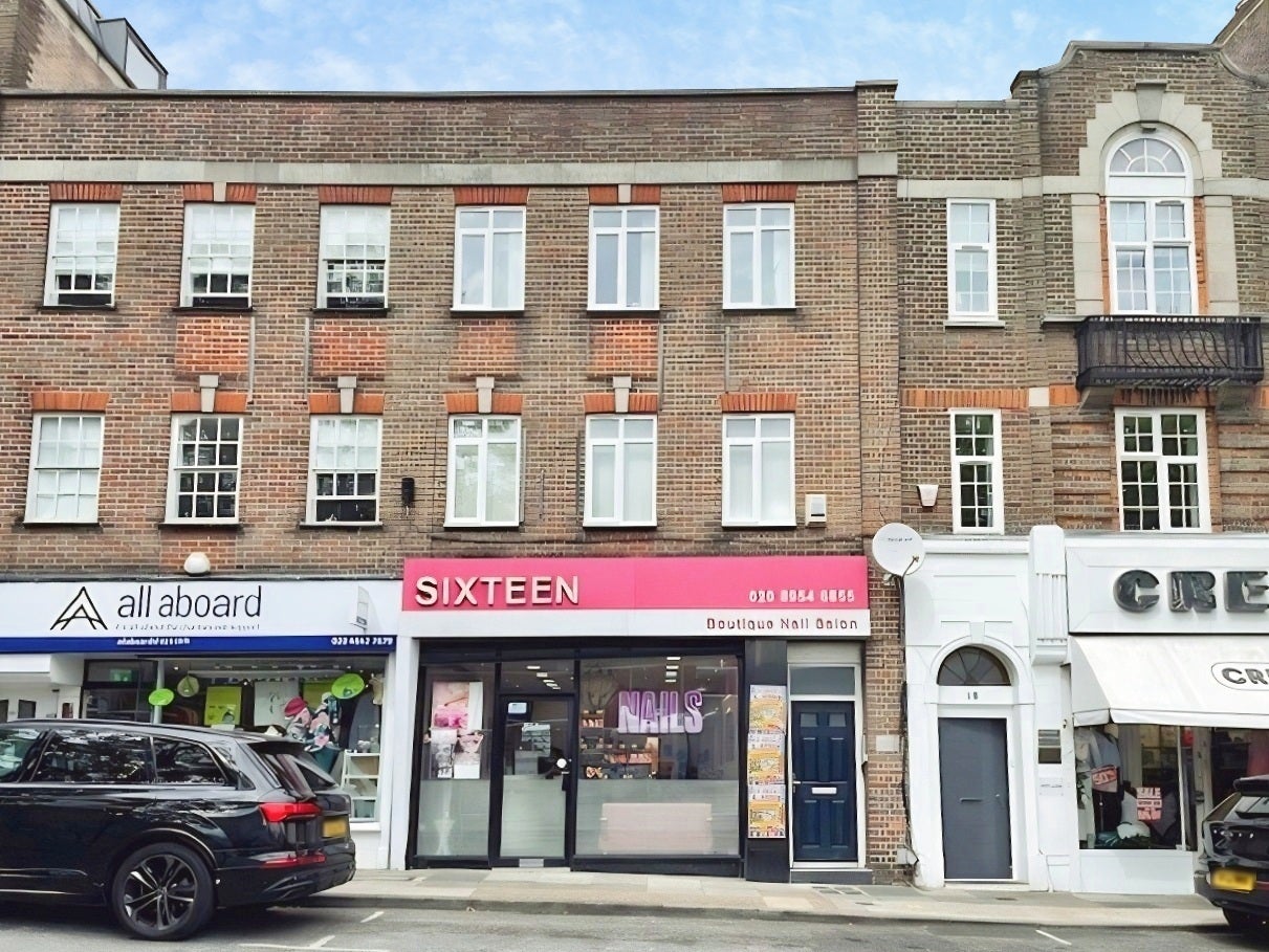 Flat The Broadway in Greater London