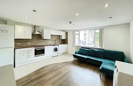 Flat The Broadway in Greater London